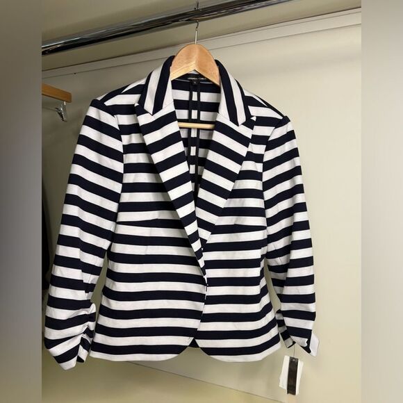 NWT Amanda & Chelsea Blazer size 12 - Picture 1 of 4